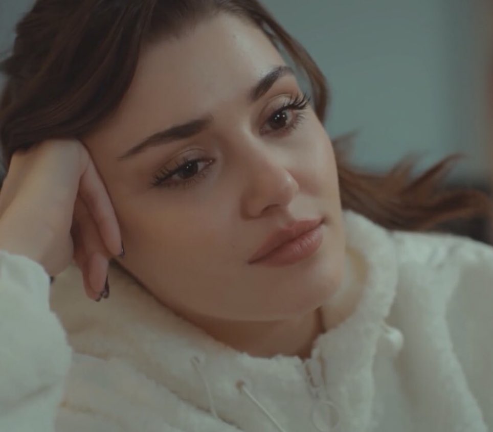 foreverhandemiy's tweet photo. hanker are experiencing what it’s like to be a married couple with a baby https://t.co/Fy01bkdkXC