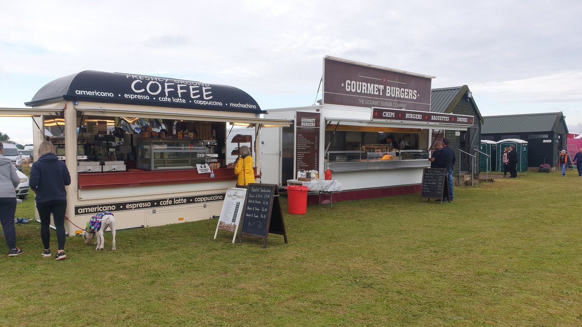 event_catering's tweet photo. For all your mobile catering requirements from emergency to events Express Catering are available 24/7 . Express Catering the nations favourite mobile caterer
https://t.co/MSeWyDJ2Sd 
#mobilecatering
#emergencycatering https://t.co/cfZ9gjOZQc