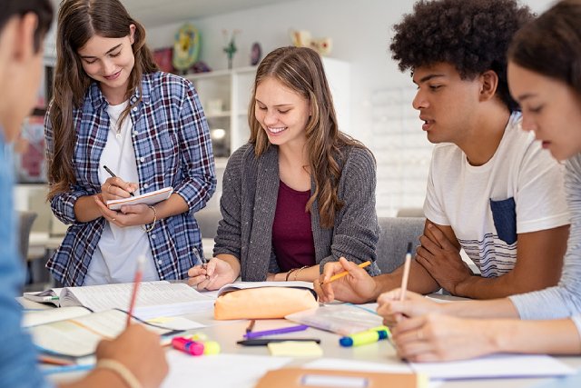 InternationalSchoolAdvisor tweet media
