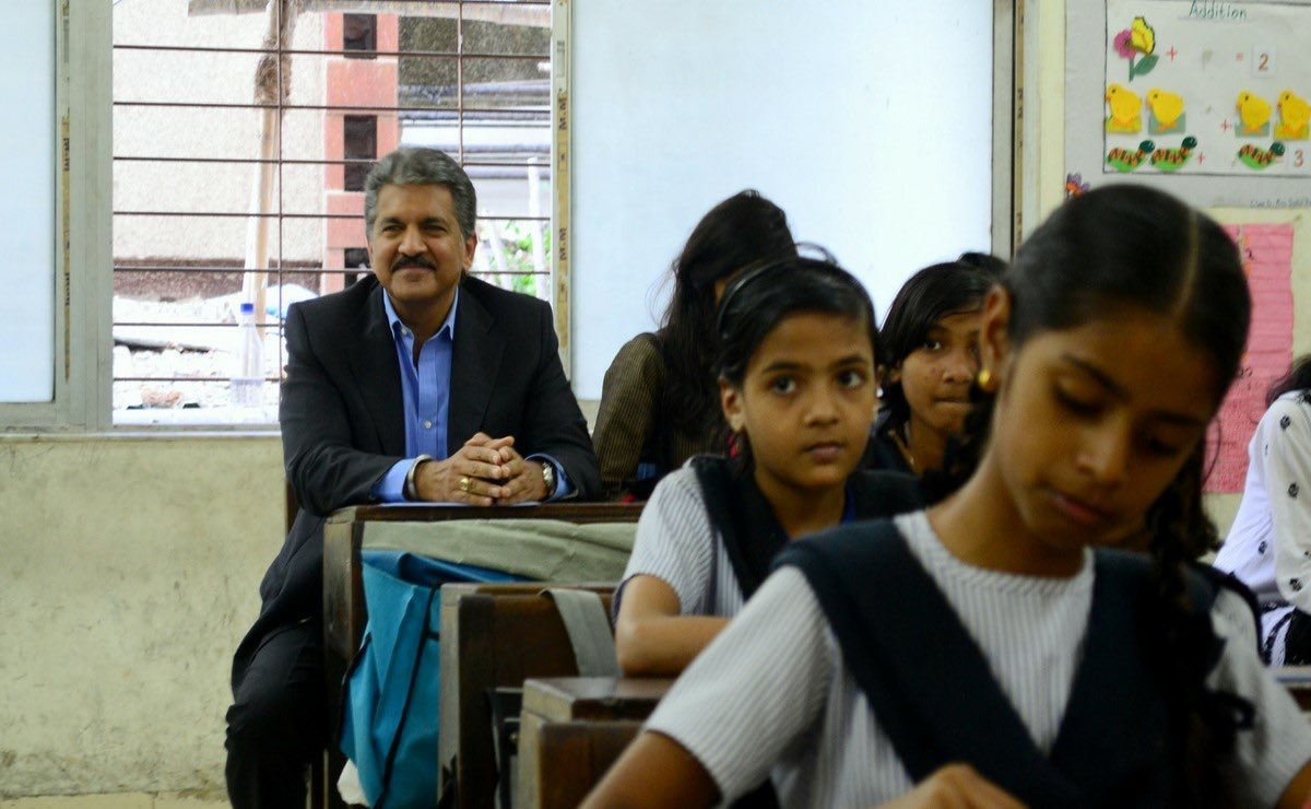 anand mahindra tweet media