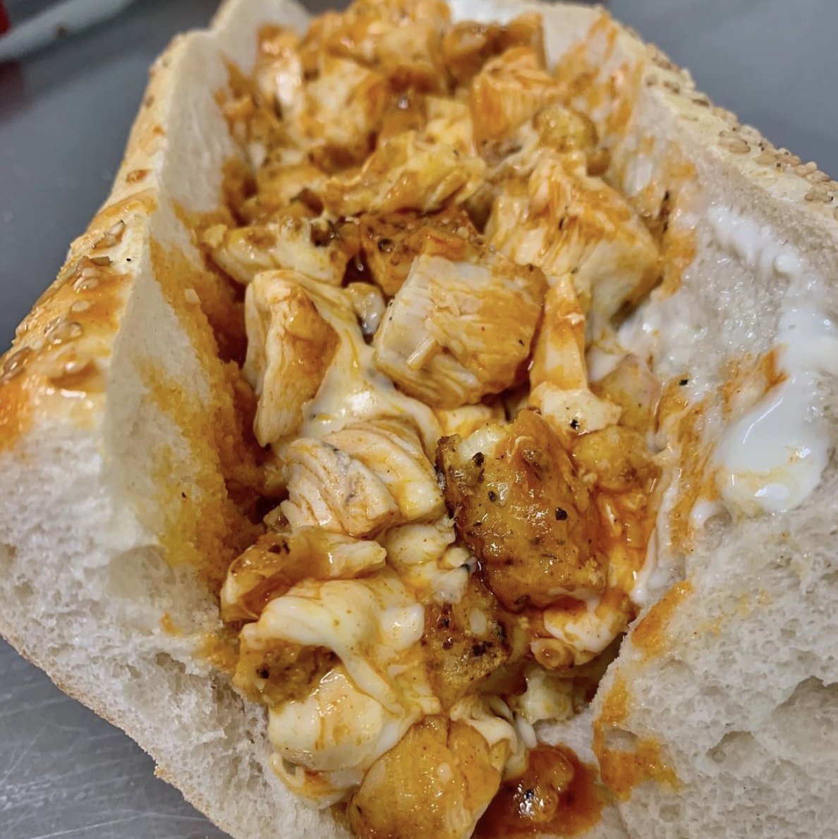 PrimoHoagies's tweet photo. Drop a 'โค๏ธ' in the comments if you love our Buffalo Chicken Cheesesteaks! And drop a '๐' if you're going to go buy one for $2 off today since it's PrimoPerfect Wednesday๐ ๐ ๐ ๐
๐ท : @primohoagies_fishtown
#primoperfectwednesday #makeitprimo #primohoagies https://t.co/70L2i52CXm