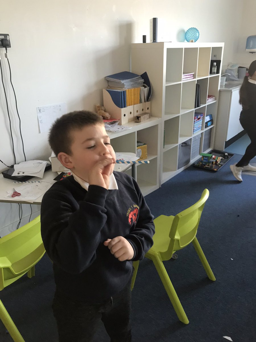 ysgolyddraig's tweet photo. Amazing @STEMAZING1 session today. We loved learning about motion and making our straw rocket blasters. Thank you @nicjanerichards #yydSTEM #yydchallenge #curiosity #yydcreativity #yydcaernarfon #yydyr4 https://t.co/C4TXdiYPTQ
