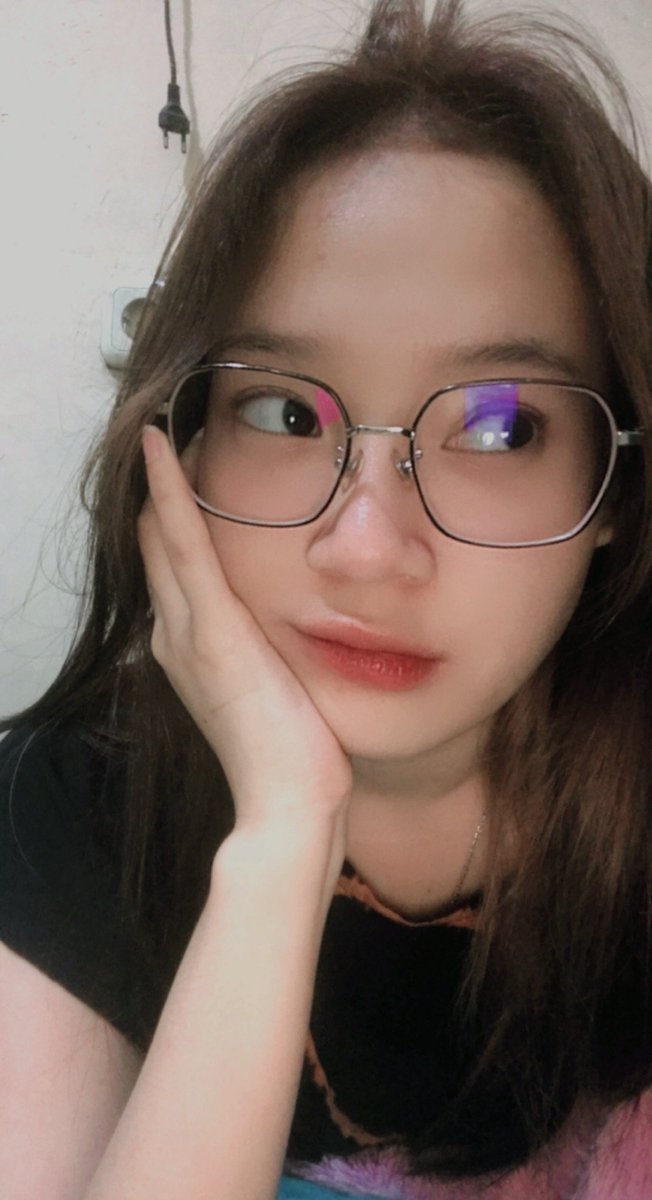 Dhea Angelia tweet media