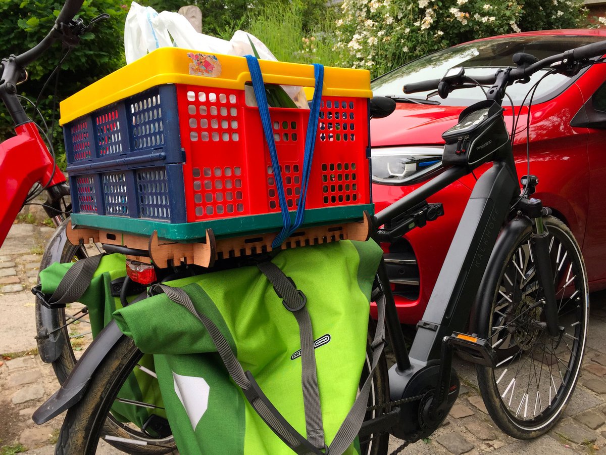 Il est beau ce porte bac vélo, pas vrai ? On vous explique son histoire et on vous propose même d'en télécharger les fichiers pour le faire vous-même... Allez, en selle Marcelle. #opensource #chartefablab #eddydepretotypage #protopreto

le-click.be/2022/01/10/cli…