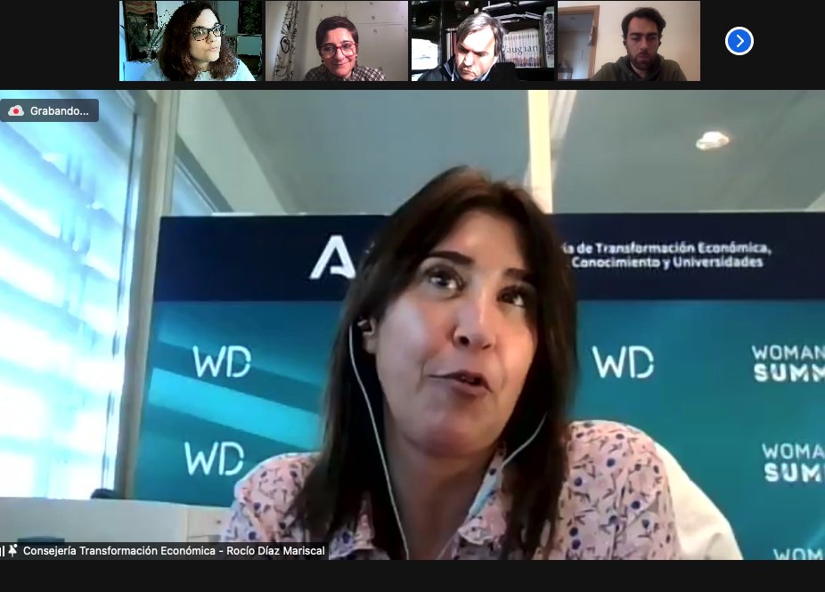 ProgramaMinerva's tweet photo. ¡Comenzamos la aceleración 2022! 🚀 Hoy la DG de Economía Digital e Innovación de @EconomiaAnd, Rocío Díaz Mariscal y @JesusPerezDH, por parte de @VodafoneEmpresa, han dado la bienvenida a las 25 nuevas startups Minerva 🙌🏻 https://t.co/AakhGCb2Oy
