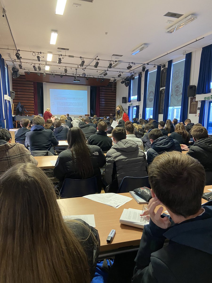 KC1school's tweet photo. 11x students are working hard in their walk and talk language lesson with the English team this morning. #English #mockreview #stepstosuccess #reading #toptips https://t.co/RbplnzGolm