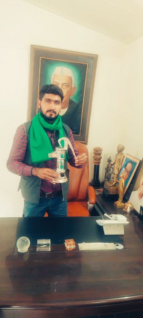 BRAJESH_RLD's tweet photo. #RLD_WITH_YOUTH #jayantchaudhary ❤ https://t.co/k6OqvMTQIc