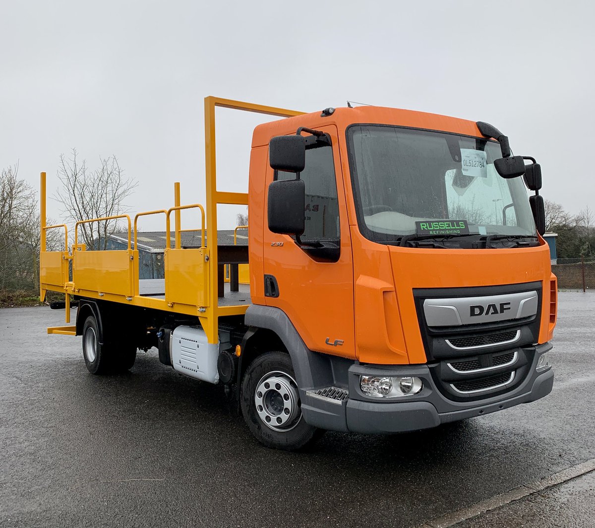 RussellsRefini1's tweet image. Russells Refinishing 1st job of 2022 completed for Rexmar Engineering in Hermitage. Painted in Chrome Gelb Yellow in our 60ft #Saico spray booth using #PPG Paints. Body is fully removed to allow us paint udder carriage in #DAF chassis grey now all re-assembled ready for delivery.