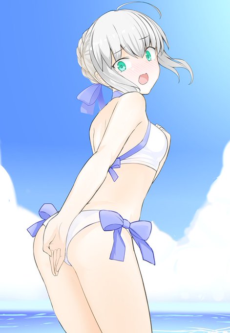 これは以前リクいただいた水着(青)のグレイちゃんです😊✨ 