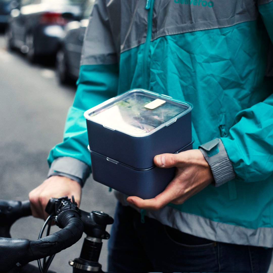 barePackF's tweet image. 🚀 Notre réseau s'élargit ! On fête l'arrivée de Côme, avec 13 #restaurants à #Paris !

Cela démontre l'intérêt des restaurateurs pour avancer dans l'#EconomieCirculaire, ainsi que notre position comme allié stratégique dans cette démarche ! ♻️

#Reuse #ZeroDechet #ZeroWaste