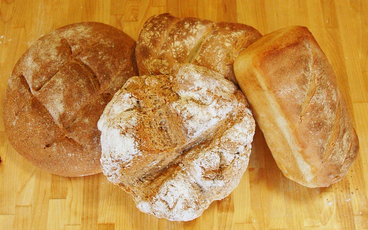 Mill Green Museum (@millgreenmuseum) on Twitter photo 👨🍳Calling all #bakers 👩🍳
Our Beginner's Bread-making Workshop is now open for bookings!
Led by master baker Paul from <a href="/Cinnamon_Square/">Cinnamon Square</a> learn how to make the perfect loaf using the mill's stoneground, organic wholemeal flour
Find out more and book here: tinyurl.com/29v4u6zk 👨🍳Calling all #bakers 👩🍳
Our Beginner's Bread-making Workshop is now open for bookings!
Led by master baker Paul from <a href="/Cinnamon_Square/">Cinnamon Square</a> learn how to make the perfect loaf using the mill's stoneground, organic wholemeal flour
Find out more and book here: tinyurl.com/29v4u6zk