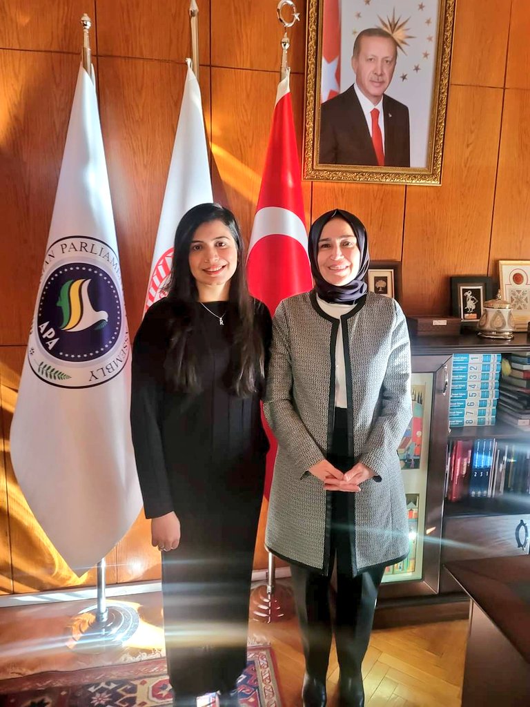 Ridasaifee's tweet image. Meeting with voice of Asian Parliamentary Assembly and MP of Ankara dearest @AAsumanErdogan in Grand National Assembly of Turkey,Ankara on her invitation 🙂
#pakturkey 
#2022newyear 
#pakturkish
@MustafaSentop
@ImranKhanPTI 
@AAsumanErdogan 
@AliSahin501 
@Burhan_Kayaturk