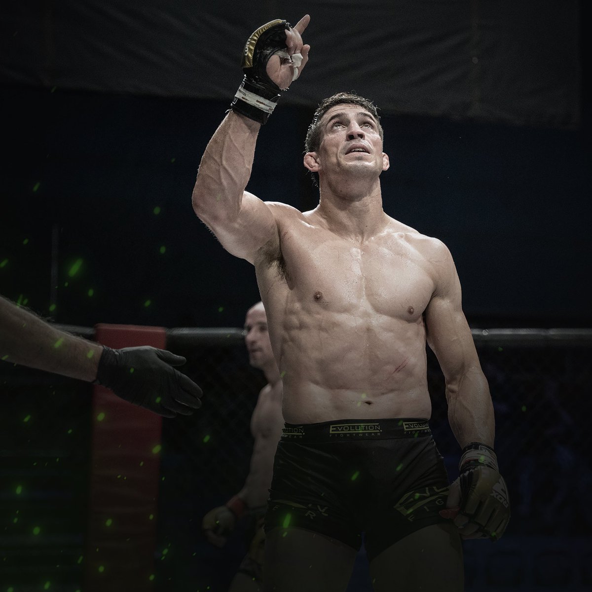 Who’s excited for Contenders 32?? 🙋🏽‍♂️

.

Contenders 32 - Sat 2 April 2022

🚨 Tickets available now in bio 🚨

.

#contenders #contenderslondon #contenders32 #roadtocontenders #mma #ufc #k1 #boxing #cage #epicstudios #CrystalPalace