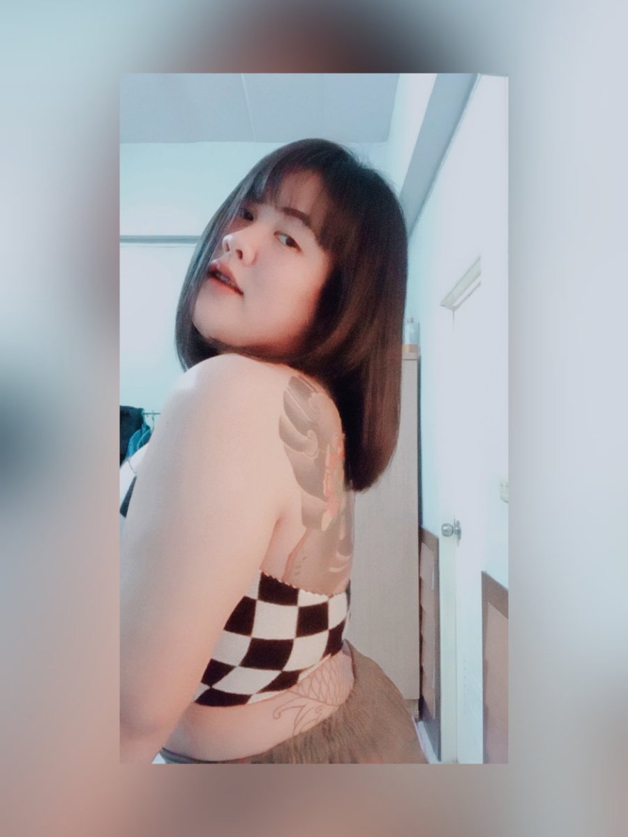 เลิกได้เลิกนะ นิสัยติดเบียร์ติดเหล้า
อ่ะ มาติดเราดีกว่าถึงไม่เมาแต่มันส์ 🤣😅
#อ้วนแซ่บ