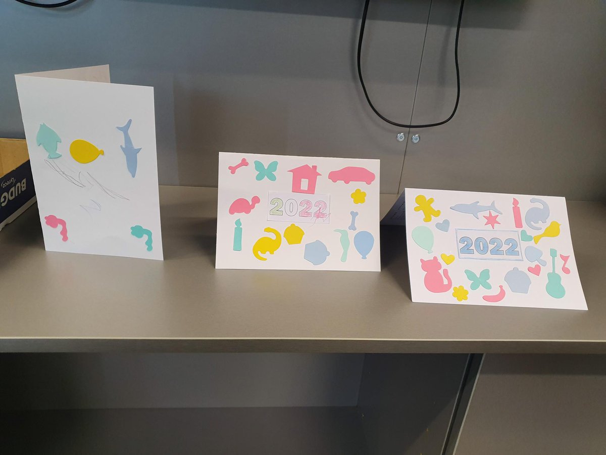 GreenwichLibs's tweet photo. We had a great #MessyMorning session at #GreenwichLibrary today!
We made #2022 calendars using cut out shapes and crayons!๐๐๏ธ
Join the fun every Wednesday from 11-11.40am! ๐จ
@LDNLibraries @Royal_Greenwich @Better_UK #LoveYourLibrary #community #craft https://t.co/vBrQ5hUUog