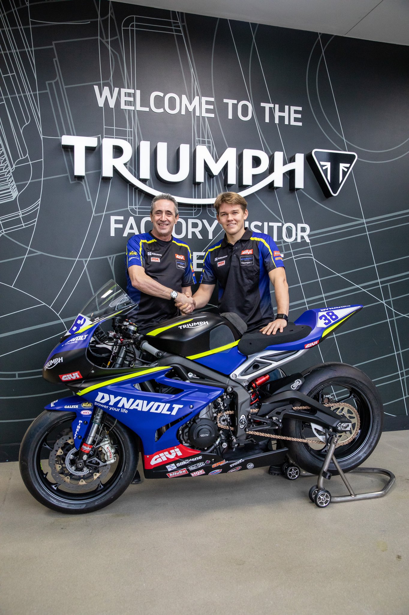 Dynavolt triumph cheap