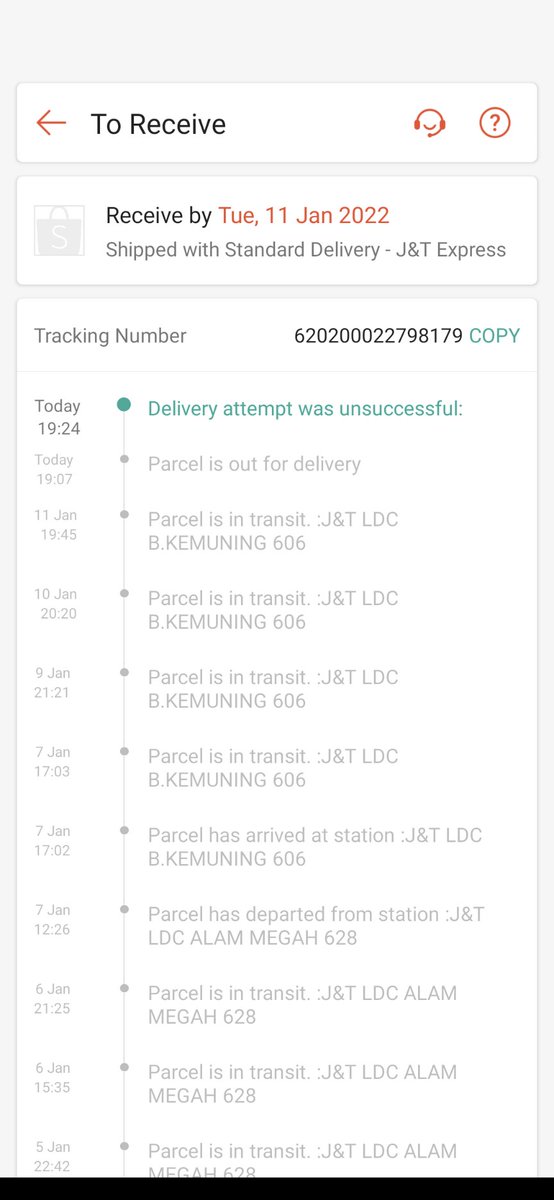 imranfahmi's tweet photo. dear @ShopeeMY please let us choose our own delivery service. @jntexpressmy service is so bad. i wont buy from shopee until this is resolve. https://t.co/16Op5BG0oo