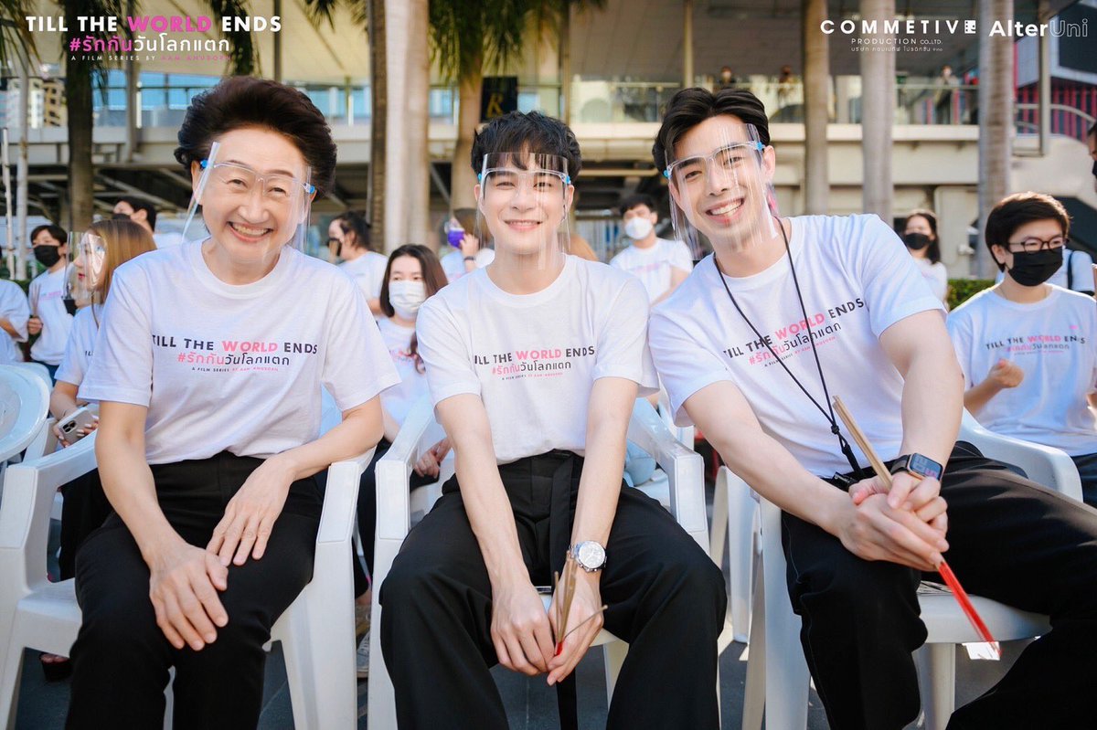 SupornNui's tweet photo. น้องๆทีมนักแสดงทุกคนน่ารัก อาม่าหลงรักไปแล้วค่ะ ทั้งน้องอาร์ต น้องเบสท์ น้องไมเคิล น้องไนท์ น้องทิว น้องไอซ์ ♥️♥️ https://t.co/AtdXgZ2JE8