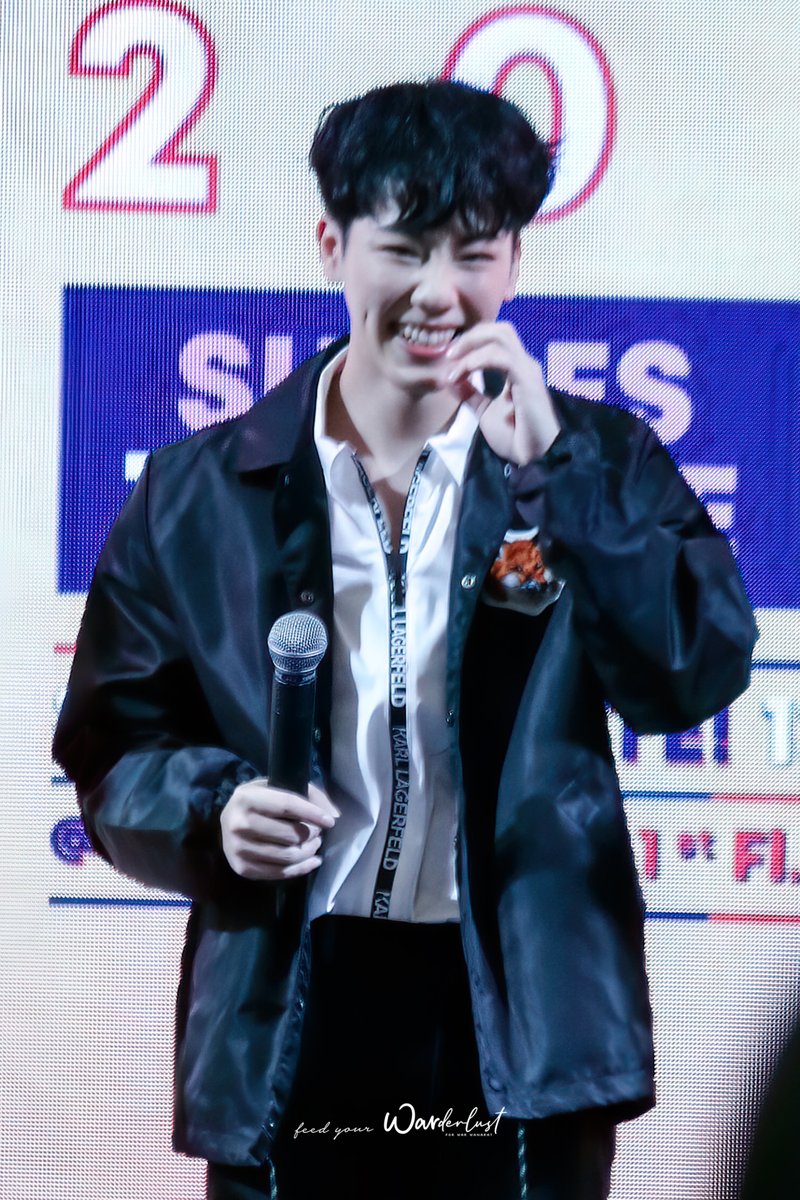 WRderlust's tweet photo. D-161 วันมืดมิด กลับสดใสดด้วยรอยยิ้มเธอ~🎵🤍
23/01 23:06
#warwanarat #feedyourWarderlust
#PraewXYinwar
#theTruthisWNR https://t.co/qzFfjdu9v0