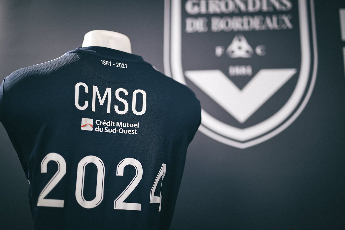 🤩 Vous ne verrez rien de plus beau aujourd’hui 🤝

<a href="/CMSudOuest/">CMSudOuest</a> x <a href="/girondins/">FC Girondins de Bordeaux</a> 👕

👫 <a href="/Ligue1UberEats/">Ligue1UberEats</a> &amp; @D1Arkema