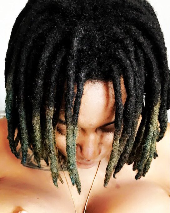 Happy to be nappy 🥰 https://t.co/yxByVFMoWj<a href="/tag/prettyyygang"class="tags"><span>#prettyyygang</span></a>