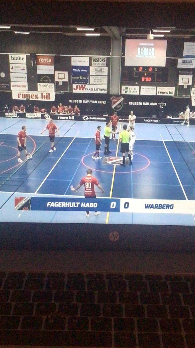 CarlgrenJacob's tweet photo. En trevlig onsdagkväll, hoppas på en mycket fartfylld och tuff seriefinal i allsvenskan södra. Hoppas på en fin strut från @WStromfeldt https://t.co/8AbhPa3fc7