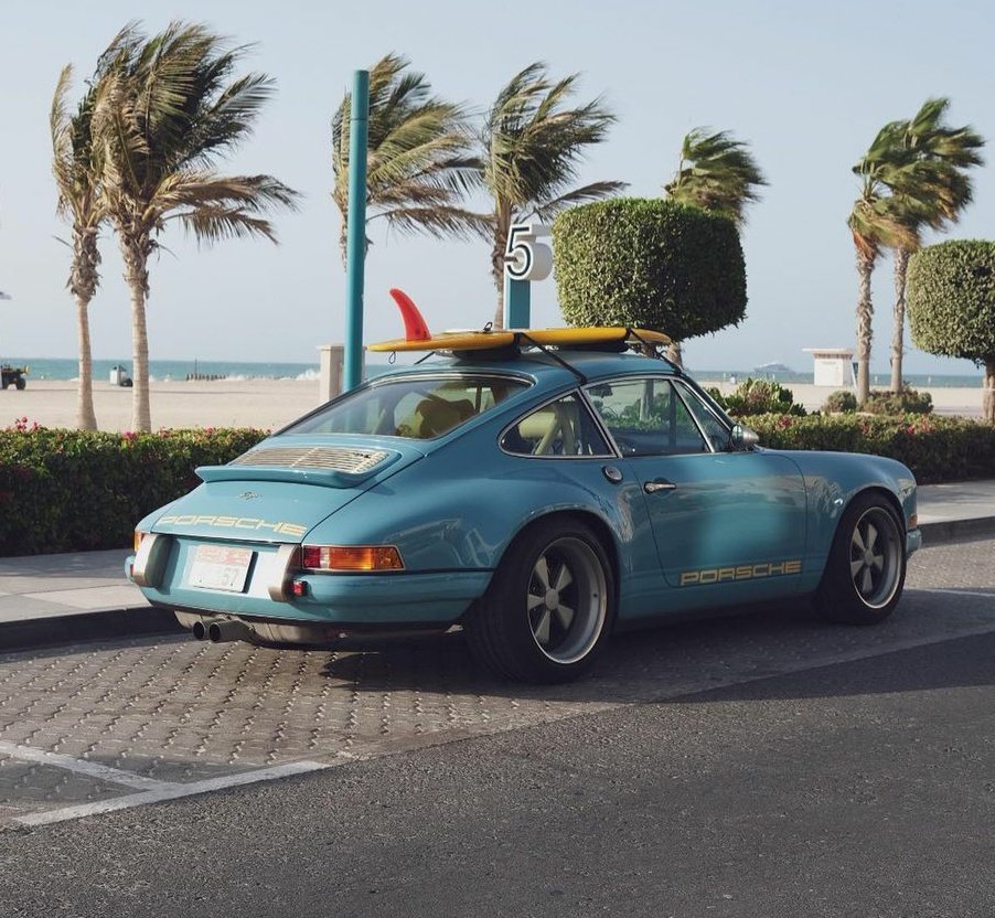 PorscheCIub's tweet photo. Surf's up https://t.co/2aZueZtJpv