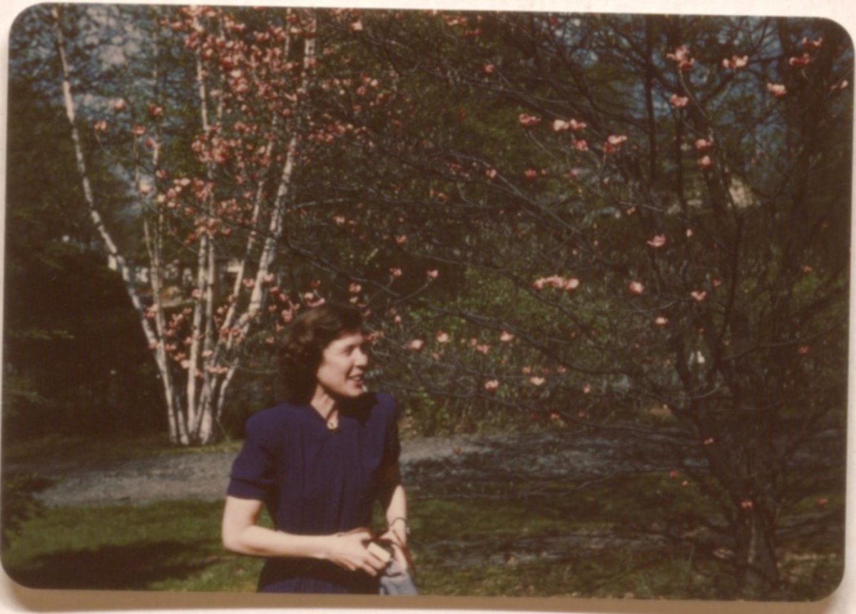 Meet our Season Two subject: Klára Dán von Neumann, or Klari to her friends. In the words of @ananyo, she is “the most overlooked person in the history of computing.” 

#womenintech