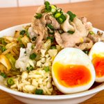 サッポロ一番で出来てしまう!マシマシ醤油ラーメンが美味しそう!