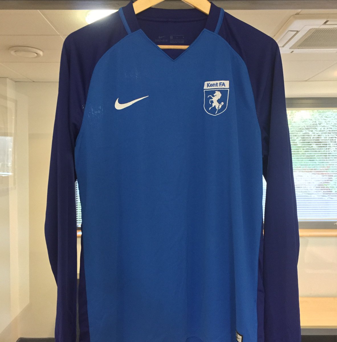 KentFA's tweet photo. REP TEAMS: Lovely to be back sorting out the kit for the Rep Team again. Our U18 Team face @EssexCountyFA this Sunday at Aveley FC. Kick off is 3:00pm. #RepTeams https://t.co/h4Y0XK8CZ2