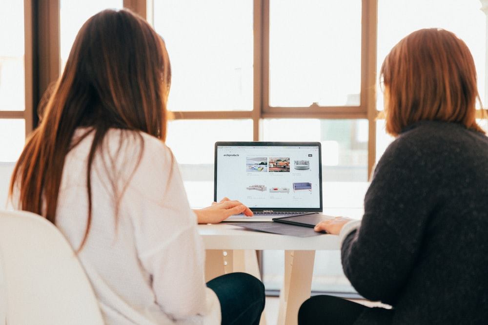 colouritinltd's tweet photo. Creating a website and then leaving it will make your business look outdated or defunct, put customers off, and do nothing for your SEO or marketing.

• Update old content
•  Perform daily server back-ups
•  Update core files
•  Remove spam from comments

#yorkshire #website https://t.co/ZmfnECGiEk