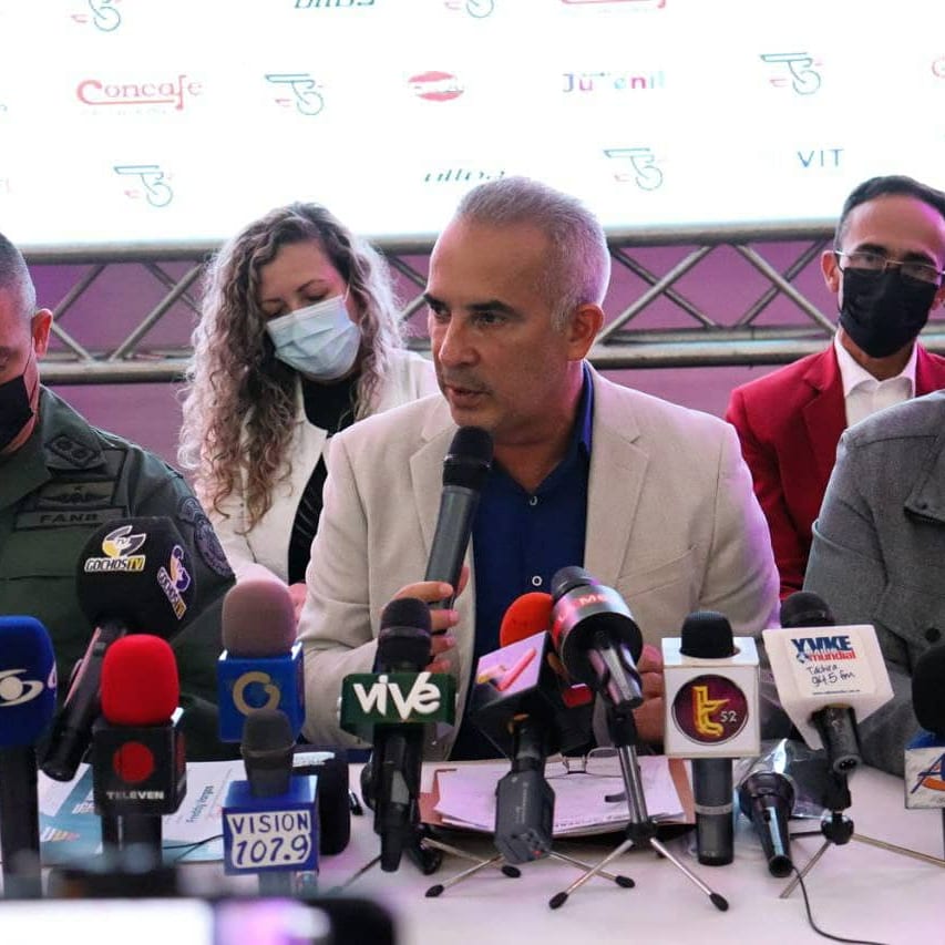 2/2
Dónde le rendimos tributo especial a Carlos el Pollo Maya galardonado como el pedalista más querido. ¡Que viva la vuelta!
 #AmemosAlTáchira💛🖤❤️