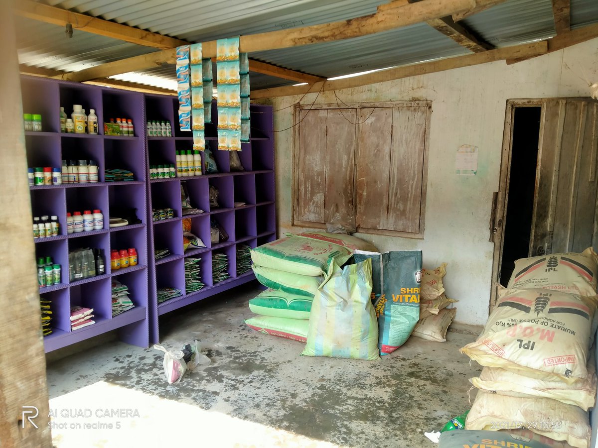 DeepBorboruah's tweet photo. @CSCegov_ @dintya15 Sir I have applied before one year ago still not getting pls suggest when I will get Iffco kisan point.i have own fertilizer licese and shop @CSCAssam1 https://t.co/KnBGkJGwAn