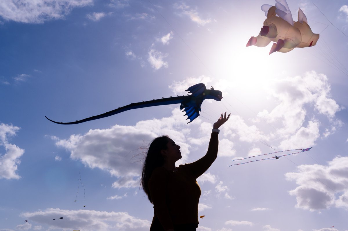 Go fly a kite...this weekend at <a href="/TresIslandFL/">Treasure Island, FL</a> Kite Fest! Come be amazed by talented kite flyers from all over the world at this free event on Treasure Island Beach (behind Thunderbird Resort) on Jan 15th &amp; 16th! 🪁☀️🌴 #TreasureIslandKiteFest #TreasureIslandFlorida