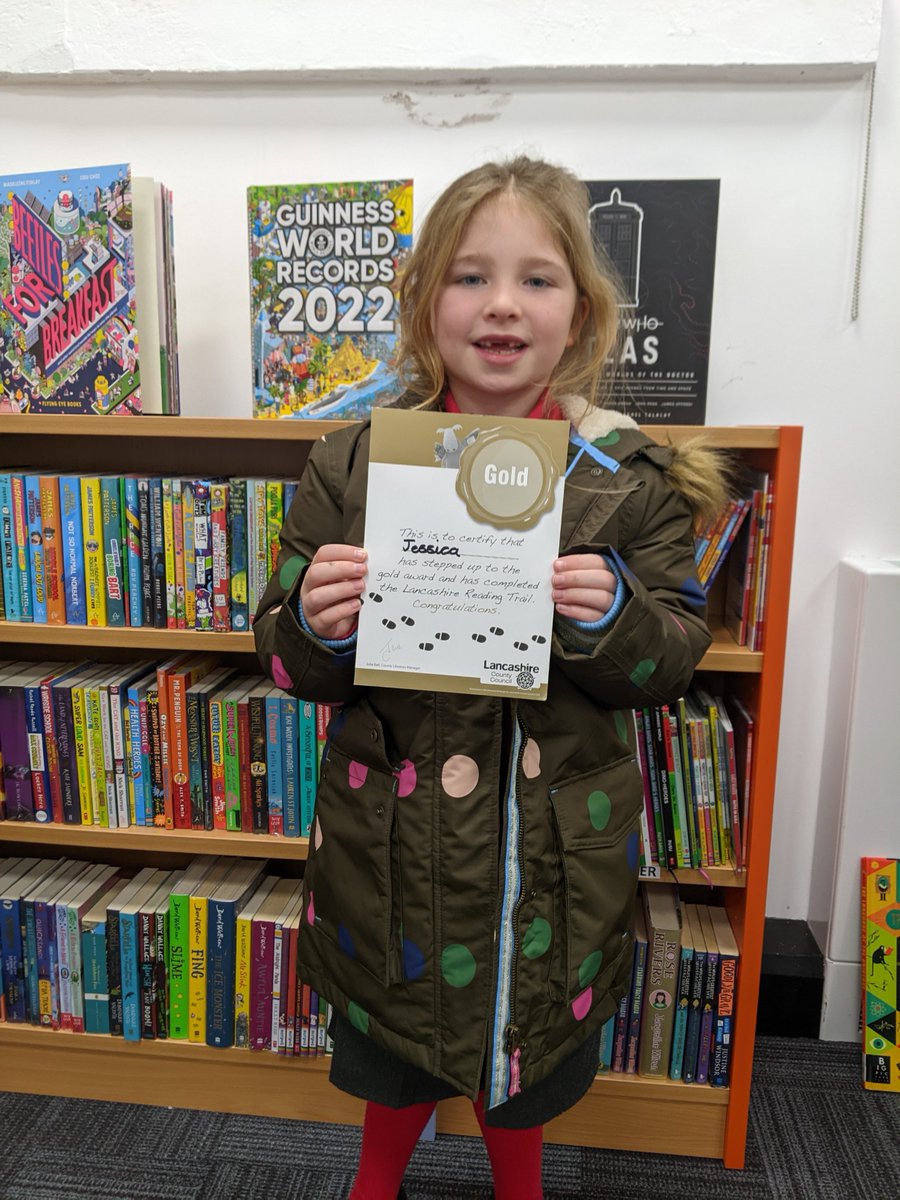 LancsLibraries's tweet photo. We have some super readers here at #ChatburnLibrary. Our latest superstar is Jessica who has won a Gold Certificate for completing the #LancsReadingTrail. That's 50 books read and reviewed! Well done. Enjoy choosing your reward.
Find out more here
👉https://t.co/5WVgKgyA1h https://t.co/Yhu4vIwFGo