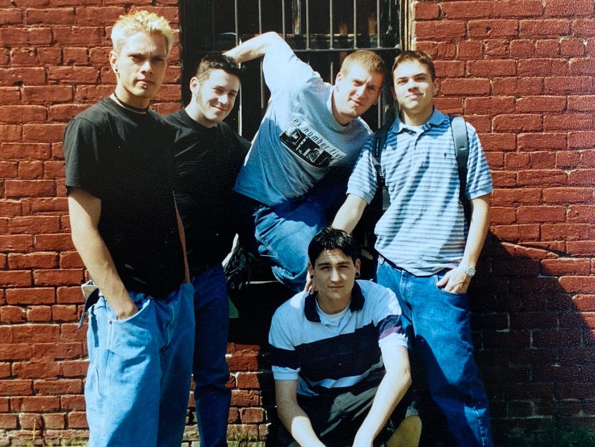 Trustkill's tweet photo. From the Trustkill archives > Poison The Well tour photos from the early 2000s. #PoisonTheWell #Trustkill https://t.co/znY0E5onvk