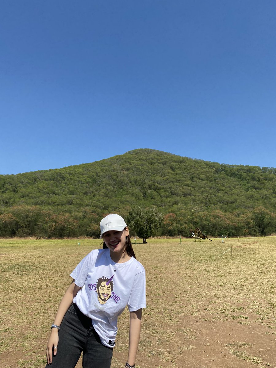 thyUt5zwWBWzney's tweet photo. 🏕⛰ #ชอบผู้หญิง #เลสเบี้ยนโสด #ทีมมีแฟนเป็นผู้หญิงแต่โคตรมีความสุข #โคราช https://t.co/2MLRDDoueS