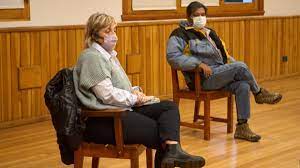 En estos momentos está al aire Cecilia Alonso Perin, Jefa de la Zona Sanitaria IV|| La escuchas en Chapelco Radio 106.1📻