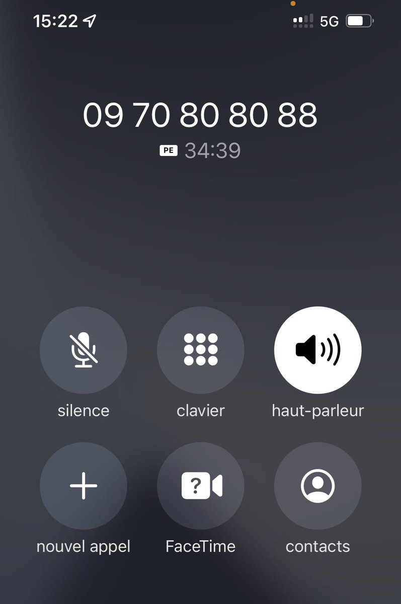 Phabi074's tweet photo. L’attente en musique chez #axabanque … il faut aimer l’oisiveté et prendre une journée de congés pour espérer avoir un interlocuteur #axa https://t.co/wuekwLZRK6