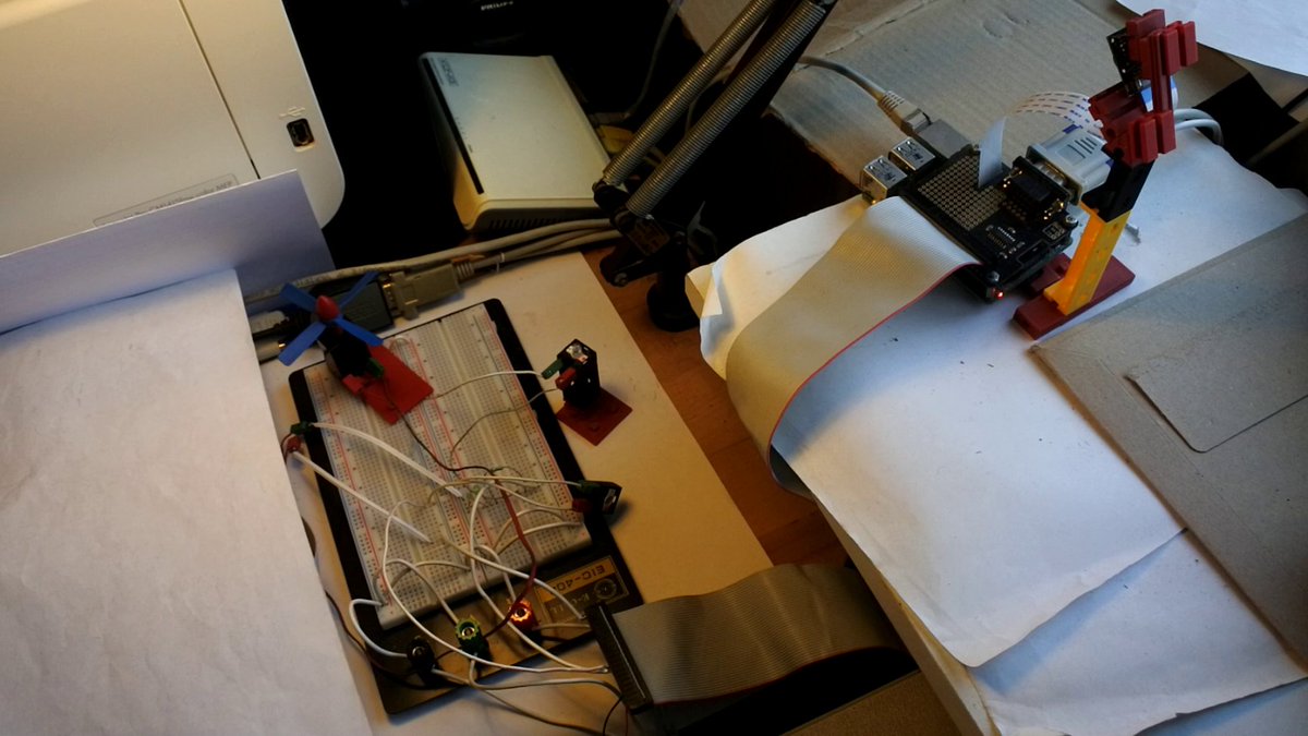 hvniekerk's tweet image. Video 9 youtu.be/ug5tpGIr3tg on #RaspberryPi1 running #RaspberryPiOS w/ #vnc via #linux. Using C# to control GPIO &amp;amp; pt 2 on trying to use a (fischertechnik) photo-transistor. Support: paypal.me/hvniekerk ko-fi.com/hvniekerk patreon.com/hvniekerk