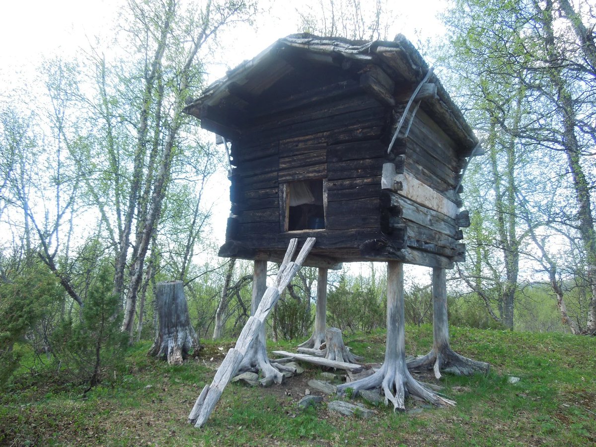 I'd like to think Nordic food storage huts (stabbur) like this one inspired the legend of Baba Yaga. Still love Terry Pratchett's version, Mrs Gogol's hut which wades through the Genua swamps on duck legs.