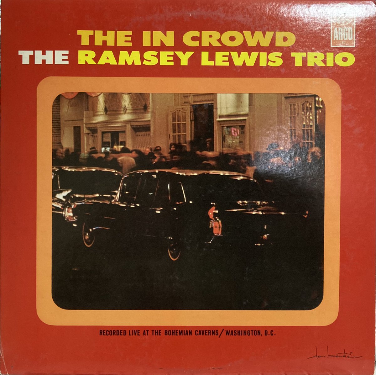 今日の1曲！
The Ramsay Lewis Trio, Since I Feel For You.
youtube.com/watch?v=jnrGQ2…
#funkyjazz
#ramsaylewis