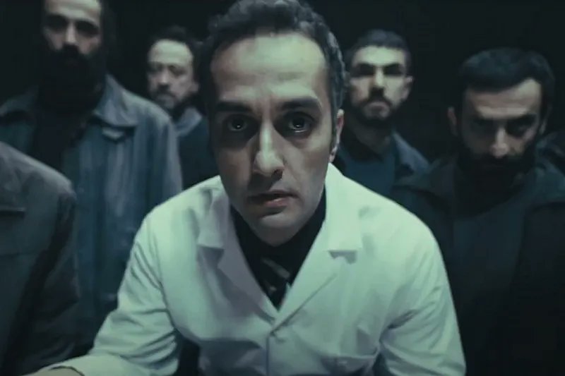 bantmagazine's tweet photo. Ne izlesek: 13+ (MUBI)

“Şeytanların arasında, 14 yaşında…” Ceylan Özgün Özçelik’in kadınların ve kız çocukların maruz kaldıkları şiddete dair şifa öyküleri olarak tasarladığı “Cadı Üçlemesi”nin ilk halkası yayında. @mubiturkiye @filmegider @cadiuclemesi
https://t.co/uiRLcamKlV https://t.co/BeLQkTuWcl
