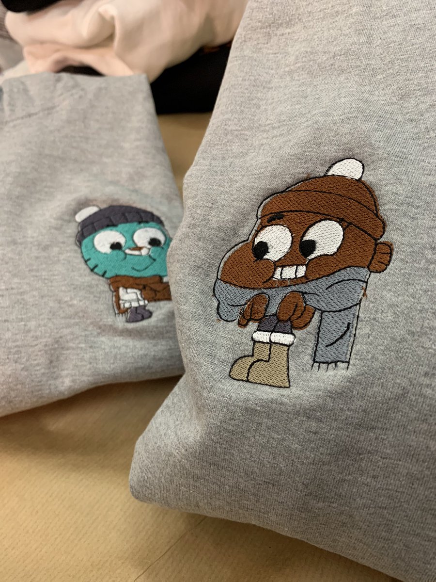 JSky_Designs's tweet image. تطريز غامبول و داروين 💙✨
.
.