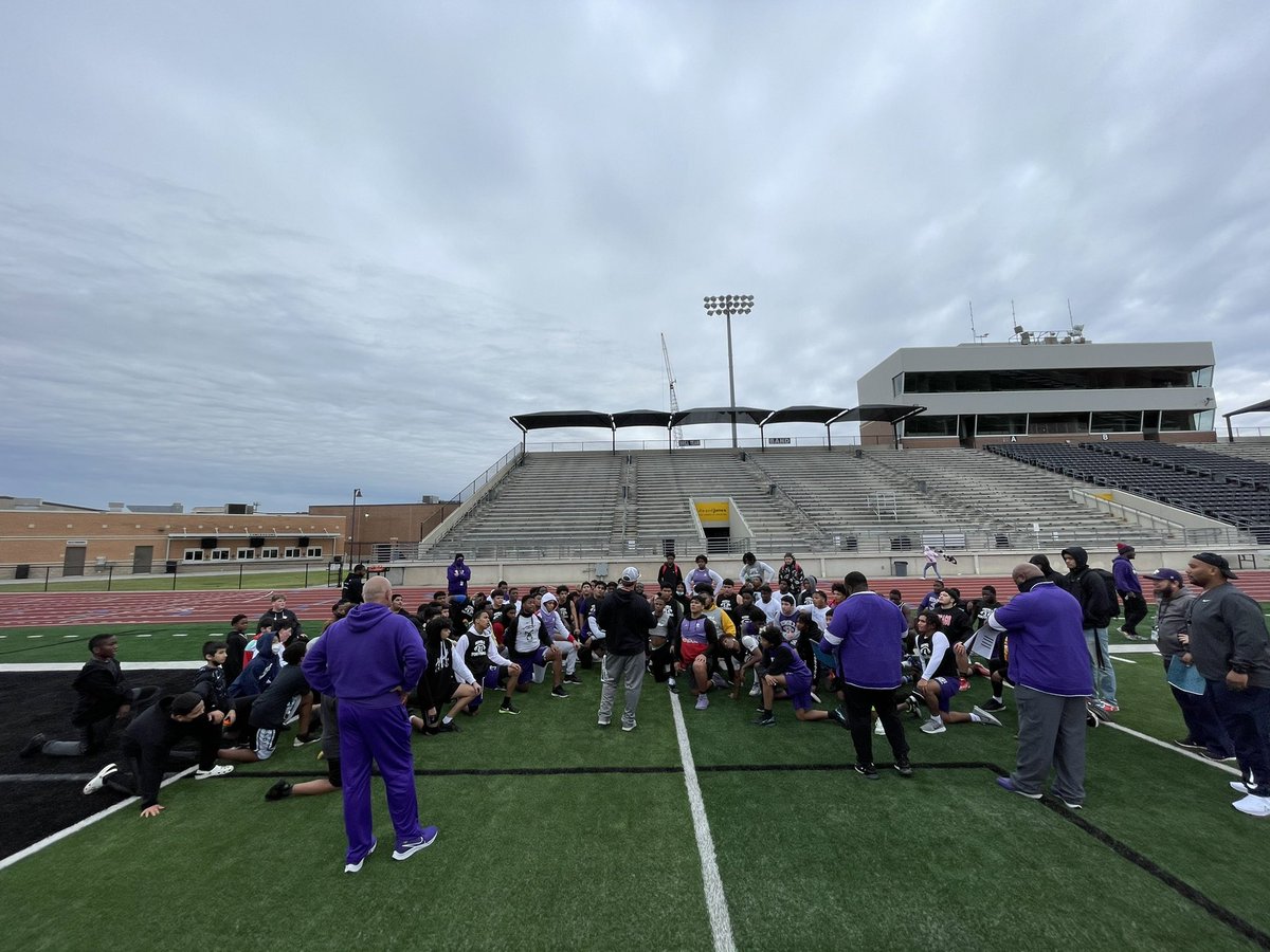 Coach Schulz (@blitzemd) on Twitter photo Big thanks to <a href="/HMSBOYS_SPORTS/">HMSBOYSSPORTS</a> 7th graders for coming to the G.R.I.N.D. House this morning and working out/watching some of our Boot Camp. <a href="/HumbleISD_HMS/">Humble Middle School</a> <a href="/HumbleISD_HHS/">Humble High School</a> <a href="/HumbleISD_Ath/">Humble ISD Athletics</a> #futureisbright #BLEEDPURPLE #FAM1LY Big thanks to <a href="/HMSBOYS_SPORTS/">HMSBOYSSPORTS</a> 7th graders for coming to the G.R.I.N.D. House this morning and working out/watching some of our Boot Camp. <a href="/HumbleISD_HMS/">Humble Middle School</a> <a href="/HumbleISD_HHS/">Humble High School</a> <a href="/HumbleISD_Ath/">Humble ISD Athletics</a> #futureisbright #BLEEDPURPLE #FAM1LY