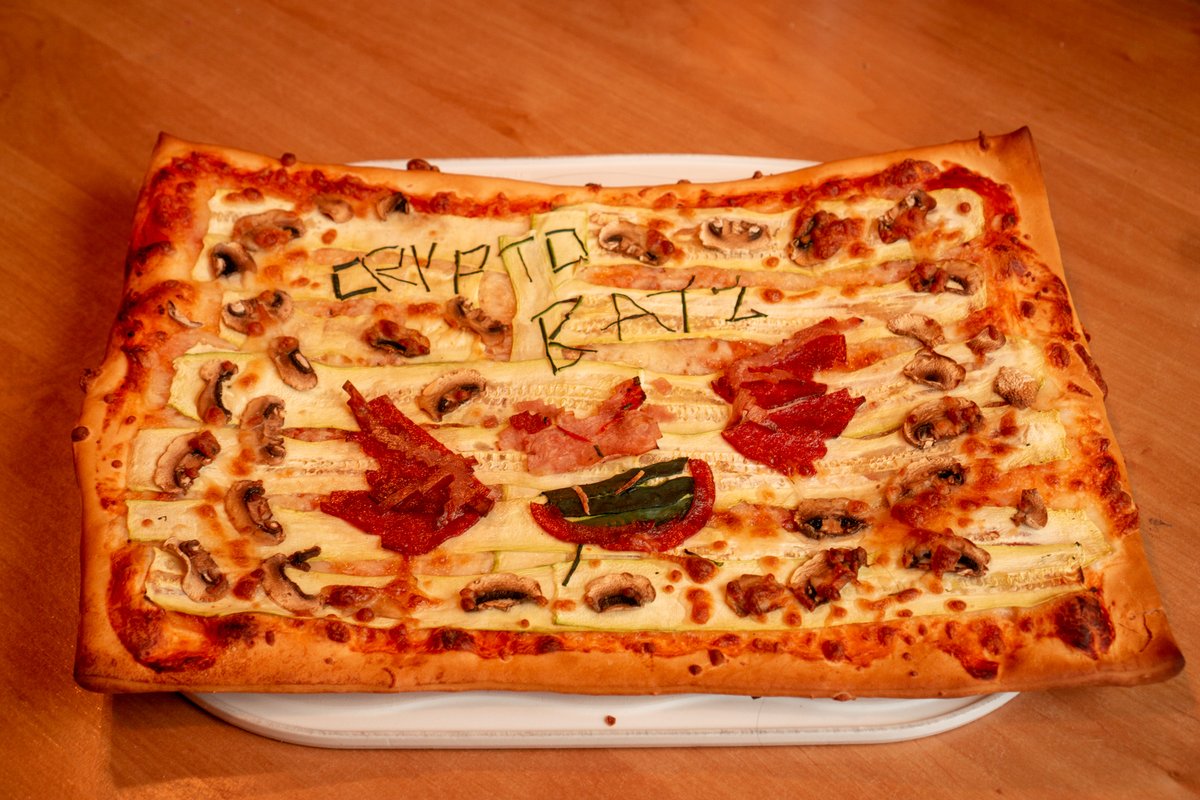 Okay Just baked my <a href="/CryptoBatzNFT/">CryptoBatz</a> inspired Pixel Bat Pizza. I hope you enjoy it. Check it out <a href="/DannyPhantomNFT/">DannyPhantom</a> <a href="/OzzyOsbourne/">Ozzy Osbourne</a>. I would pass a piece if i could <3