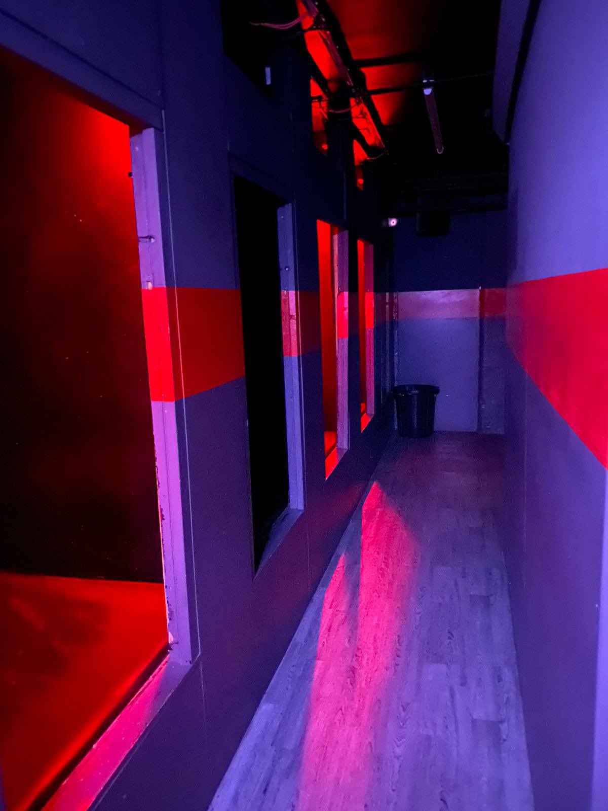 Basement Manchester on X: #cruising on a Wednesday, oh go on then 😜😈  Come and explore our cruising area private cabins, sling, glory hole, dark  room, exhibitionist cabin t.co6jQcMGw1Px  X