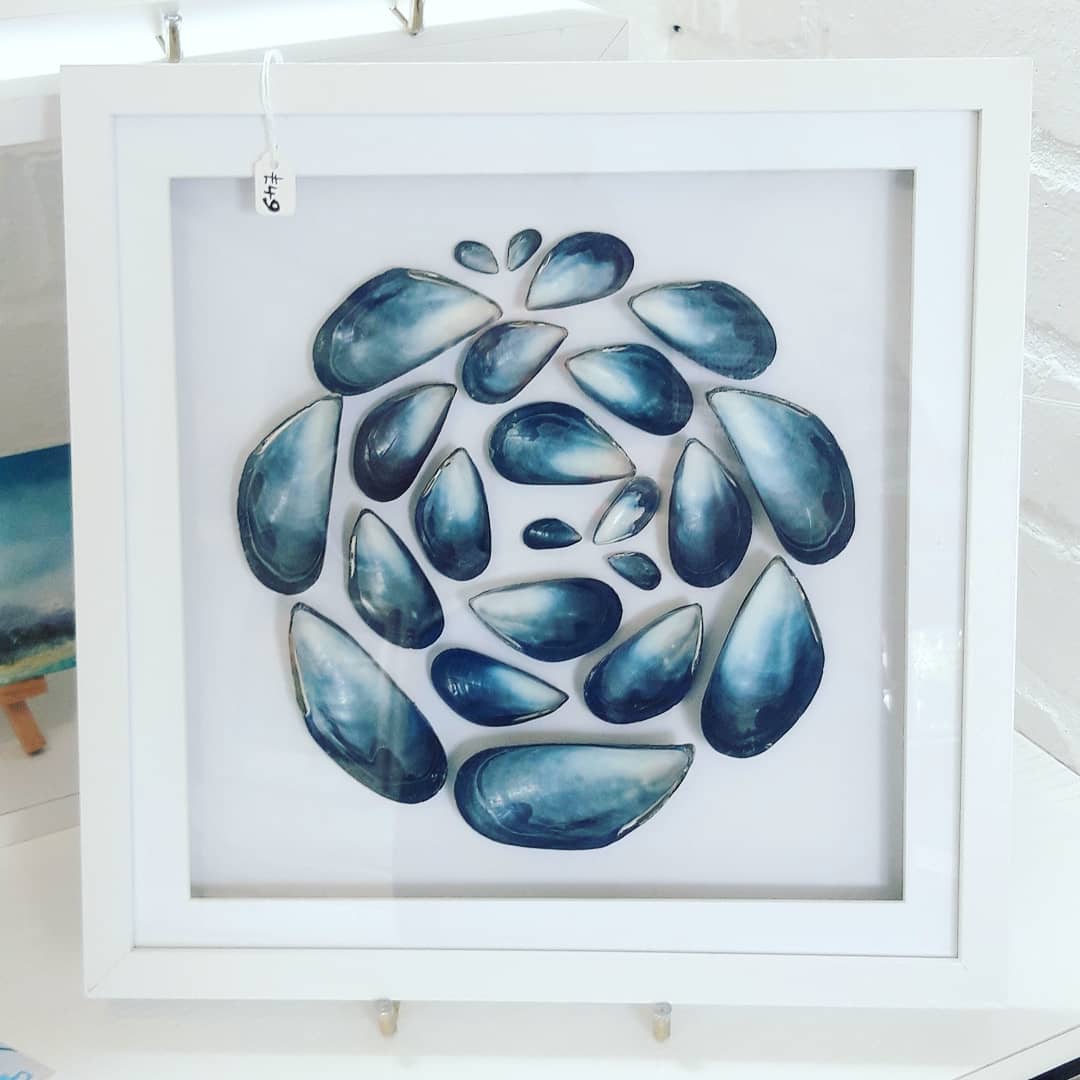 #hny 2022 My commissions are complete, my website live and now the sun is shining. #happydays <a href="/UkCraftersHour/">UkCraftersHour</a> <a href="/DorsetTeam/">Dorset Team</a> <a href="/Craft_Hour/">Craft Hour</a> <a href="/NewForestMarque/">New Forest Marque</a> <a href="/CreativeBizHr/">#CreativeBizHour</a> <a href="/Dorset_Hour/">#Dorsethour</a>