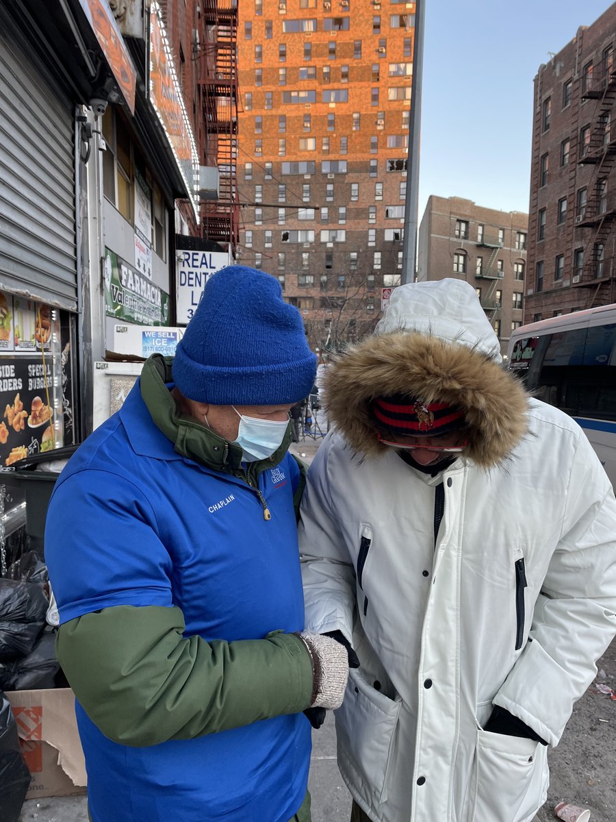 BGEA's tweet photo. A #RRTchaplain prayed with a mother and son (not pictured) who were on the 13th floor of the Bronx apartment where a deadly fire started Sunday. Still in shock, the family shared how they heard screams while hiding from the flames.
Join us in praying over this community. https://t.co/YWbvflUgu3