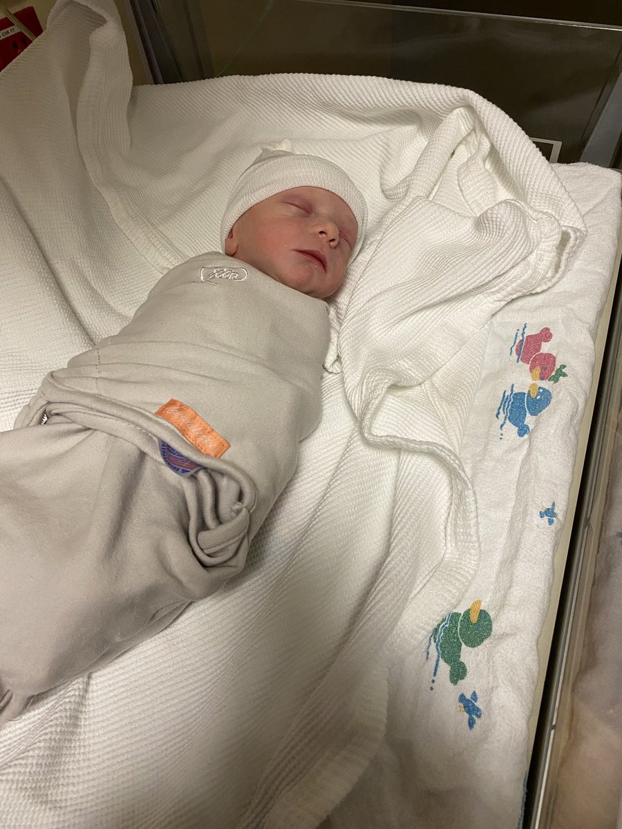 SenJohnVelis's tweet photo. Emily and I are overjoyed to announce the birth our son, Carson James Velis! He was born yesterday at 4:42PM.
Carson and Emily are both doing well and resting. We can’t wait to bring this healthy and happy boy home and thank everyone for their well wishes. https://t.co/ipo1Eu5JhJ